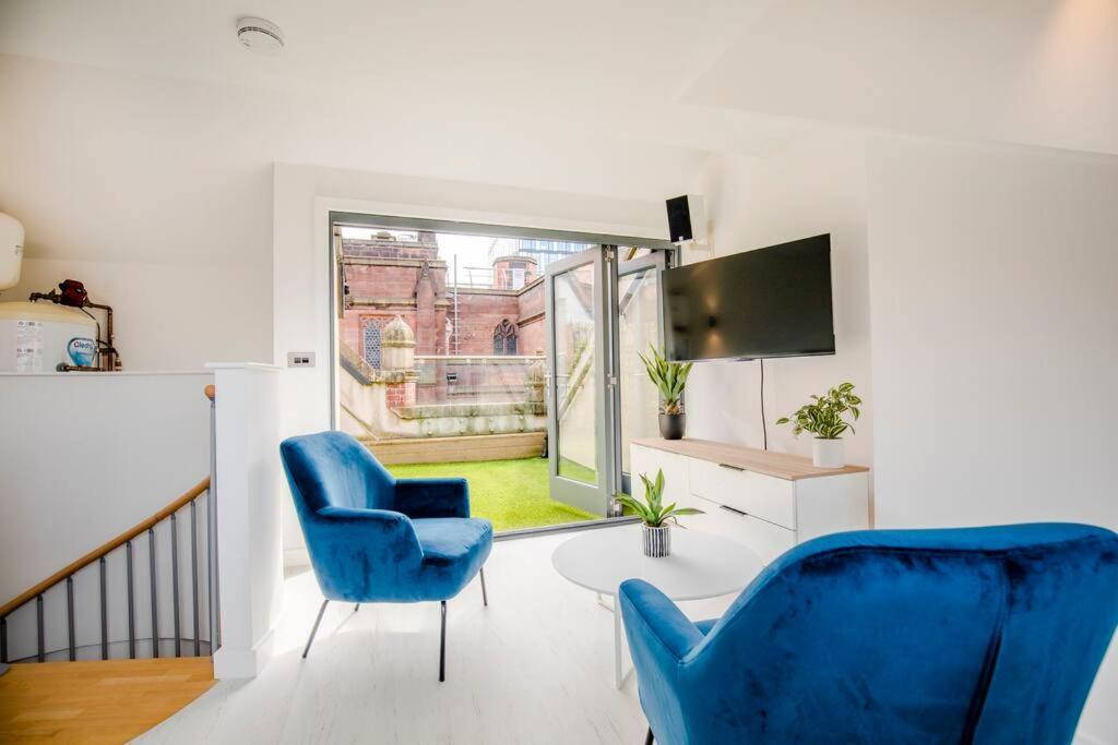 Central Townhouse With Roof Terrace Manchester Exterior photo